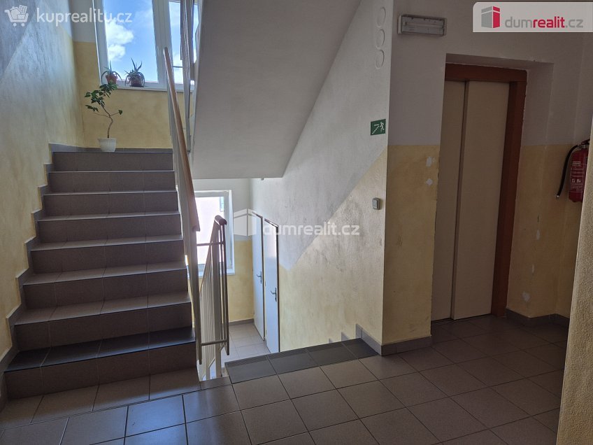 Prodej bytu 2+kk 47 m^2 Spojovací, České Budějovice 