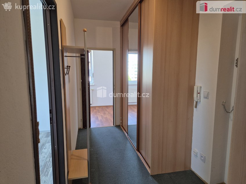 Prodej bytu 2+kk 47 m^2 Spojovací, České Budějovice 