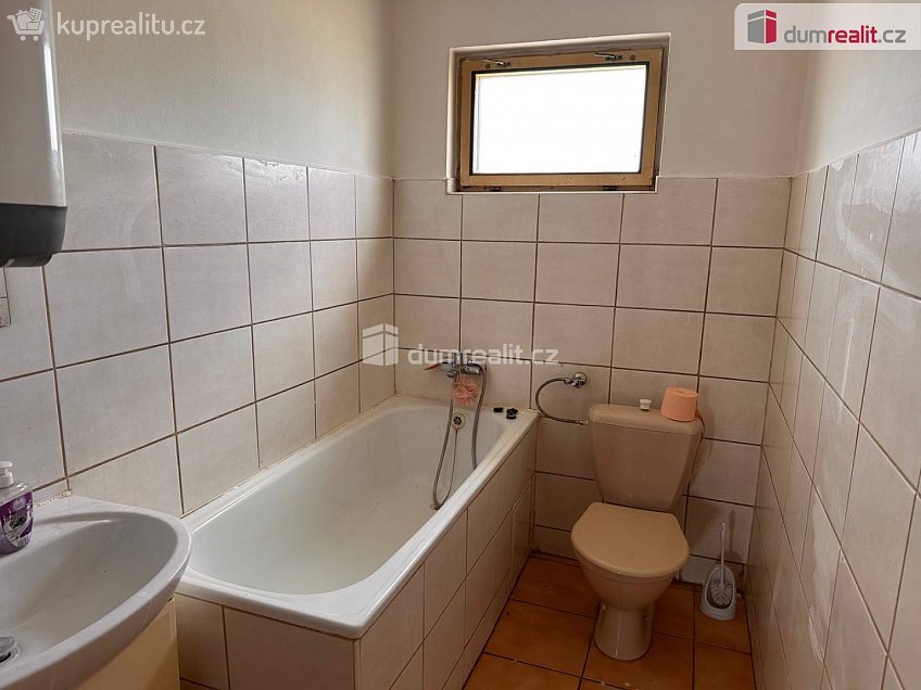 Prodej bytu 2+1 67 m^2 Mělnická, Lužec nad Vltavou 