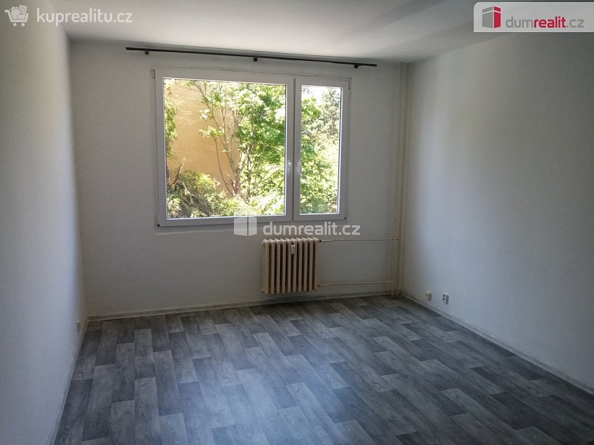 Pronájem bytu 1+kk 25 m^2 Želenická, Děčín 