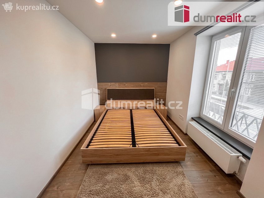 Pronájem bytu 2+kk 54 m^2 Bachmačská, Kolín 