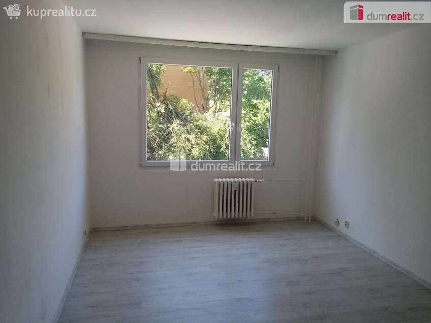 Pronájem bytu 1+kk 25 m^2 Želenická, Děčín 