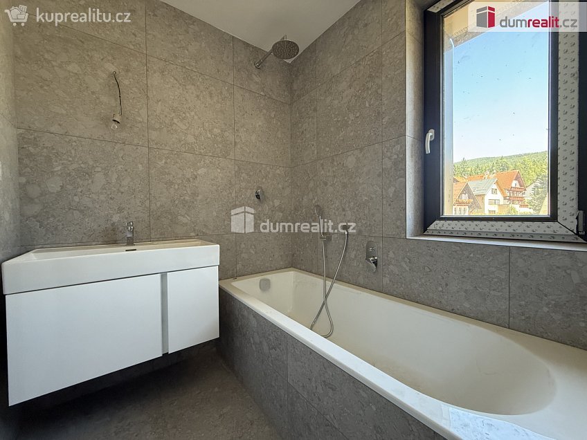 Prodej bytu 3+kk 77 m^2 Harrachov, Harrachov 