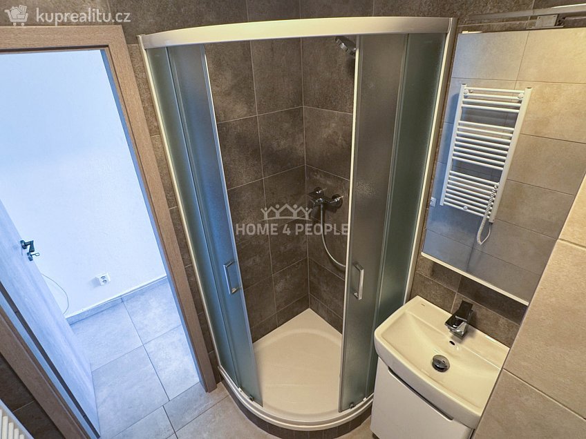 Pronájem bytu 2+kk 39 m^2 Sokolská, České Budějovice 