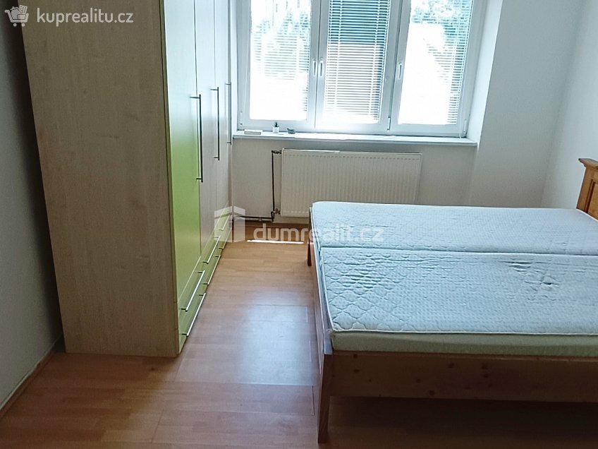 Pronájem bytu 2+1 49 m^2 Dobrovského, Děčín 