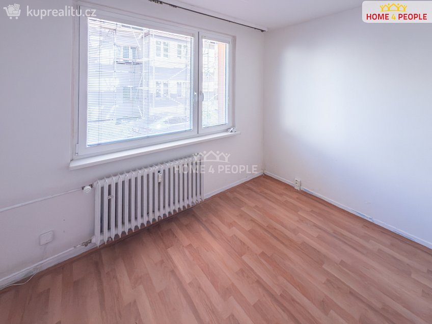 Prodej bytu 4+1 84 m^2 U Zámeckého parku, Litvínov 