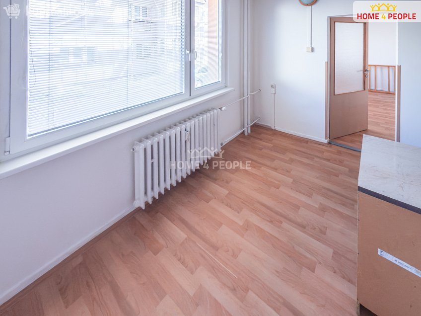 Prodej bytu 4+1 84 m^2 U Zámeckého parku, Litvínov 