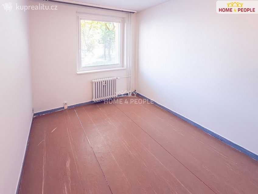 Prodej bytu 4+1 84 m^2 U Zámeckého parku, Litvínov 