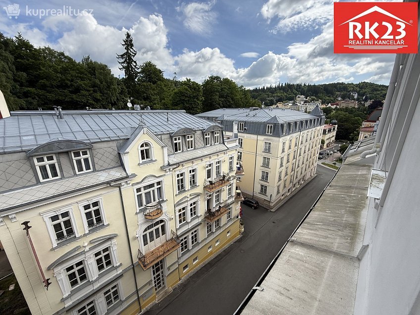Pronájem bytu 3+1 120 m^2 Mladějovského, Mariánské Lázně 
