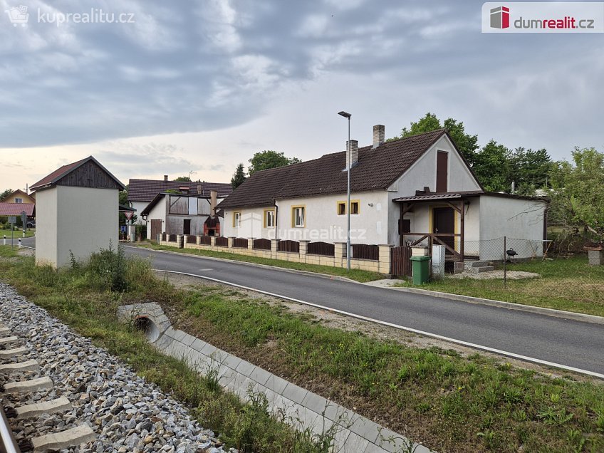 Prodej  rodinného domu 118 m^2 Přísečná, Přísečná 