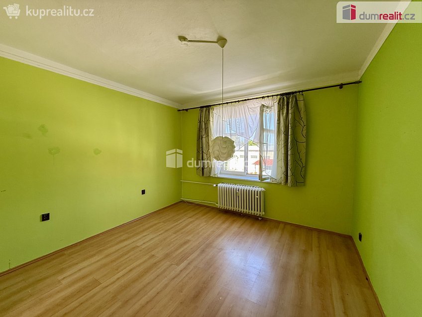 Prodej bytu 3+1 82 m^2 Nákladní, Mariánské Lázně 