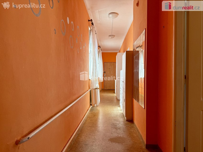 Prodej bytu 3+1 82 m^2 Nákladní, Mariánské Lázně 
