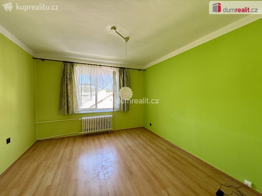 Prodej bytu 3+1 82 m^2 Nákladní, Mariánské Lázně 