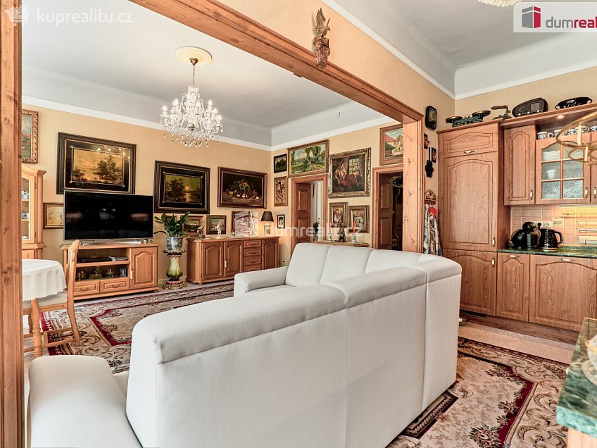Prodej bytu 3+1 92 m^2 Moskevská, Karlovy Vary 