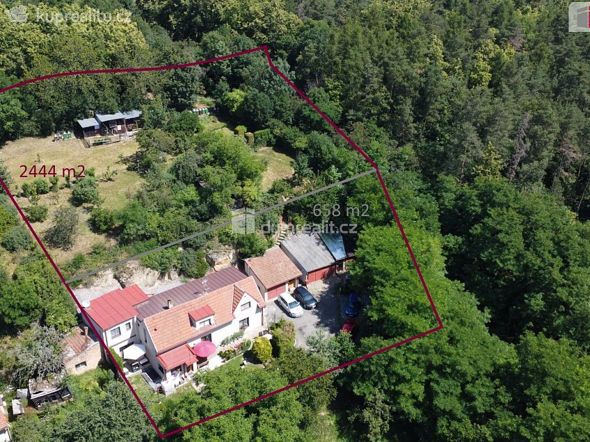 Prodej  rodinného domu 280 m^2 U Gabrielky, Praha-Nebušice 