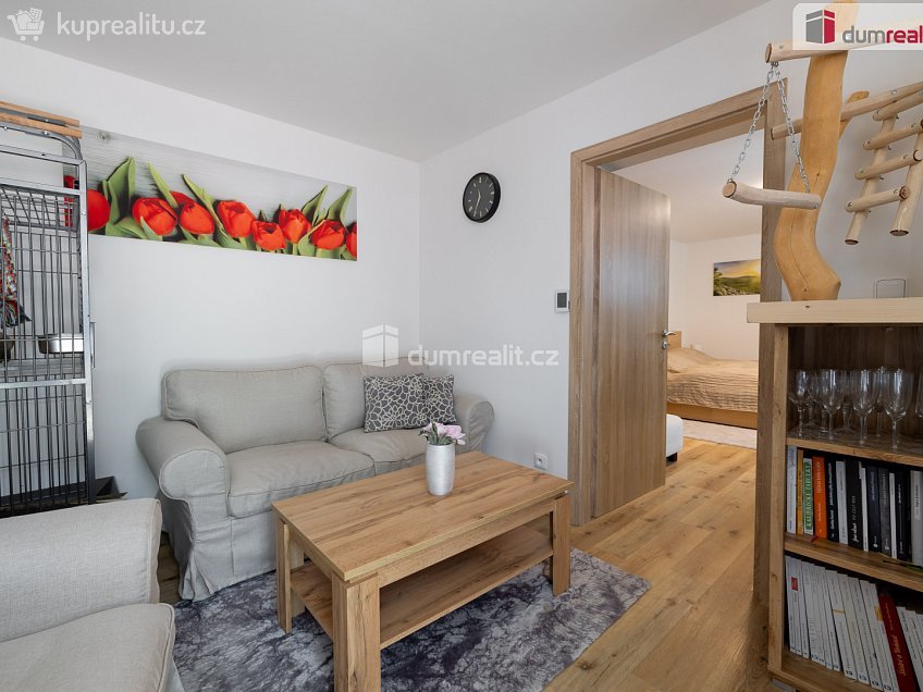 Prodej  rodinného domu 280 m^2 U Gabrielky, Praha-Nebušice 