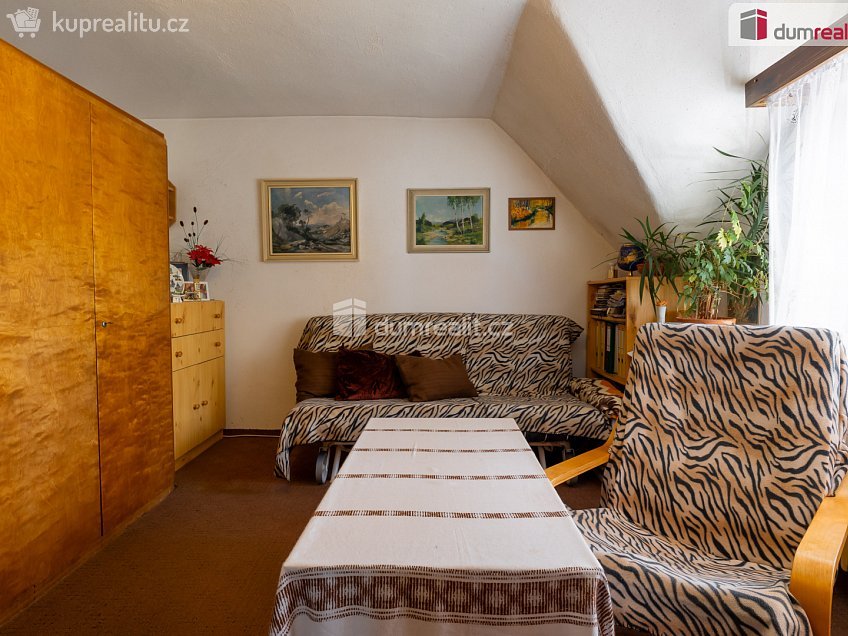 Prodej  rodinného domu 280 m^2 U Gabrielky, Praha-Nebušice 