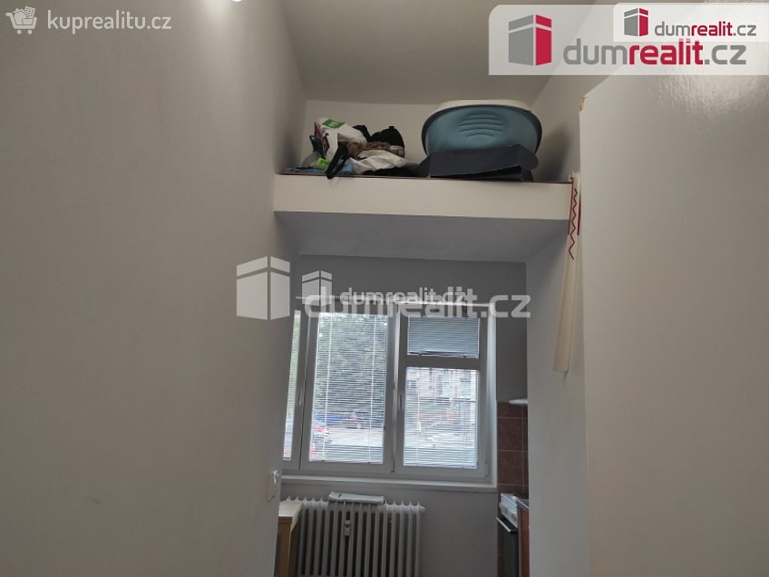 Pronájem bytu 1+kk 16 m^2 Sklářská, Poděbrady 