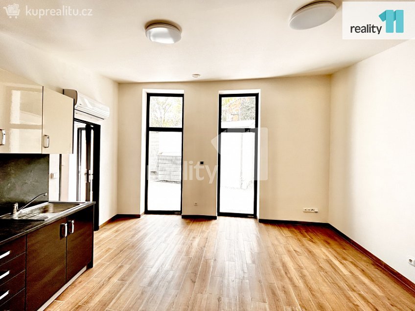 Prodej  rodinného domu 34 m^2 Michelská, Praha 4 