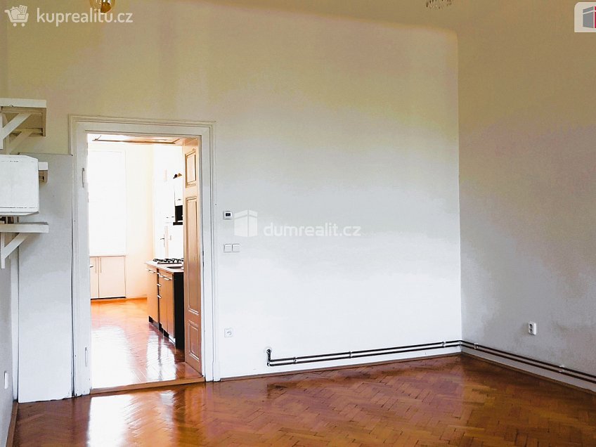 Pronájem bytu 1+1 48 m^2 Pionýrská, Brno 