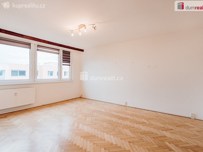 Prodej bytu 3+1 68 m^2 Na Valtické, Břeclav 