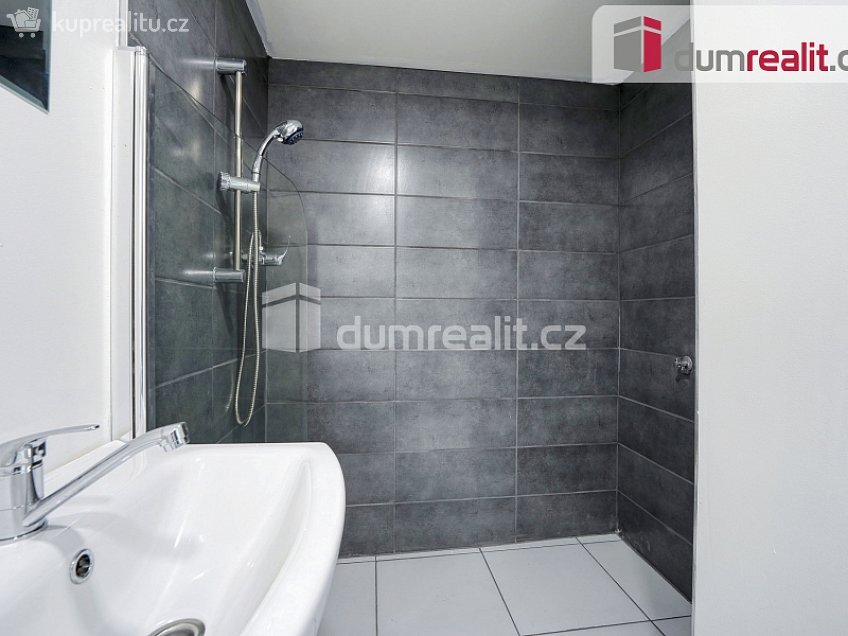 Prodej  rodinného domu 110 m^2 Zemědělská, Trubín 