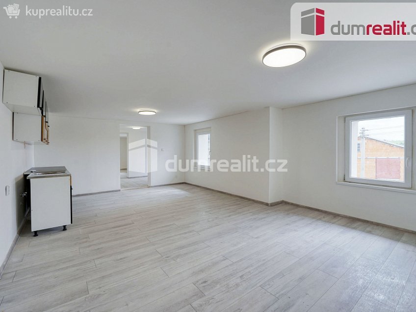 Prodej  rodinného domu 110 m^2 Zemědělská, Trubín 