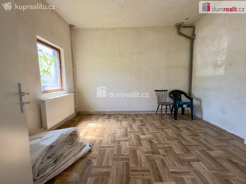 Pronájem  rodinného domu 200 m^2 Ústecká, Povrly 