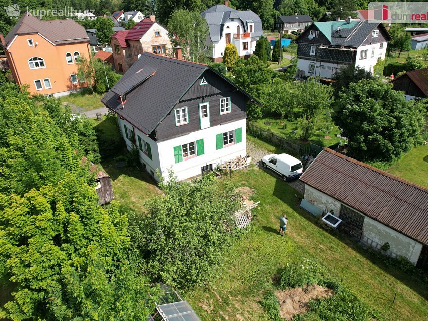 Prodej  vily 200 m^2 Lipová, Lipová 