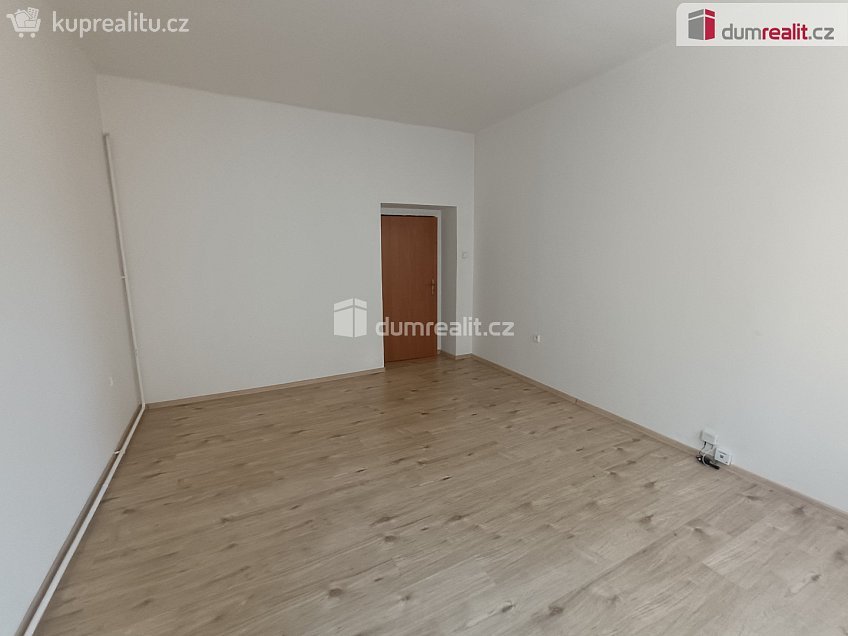 Pronájem bytu 1+1 36 m^2 Lipová, Děčín 