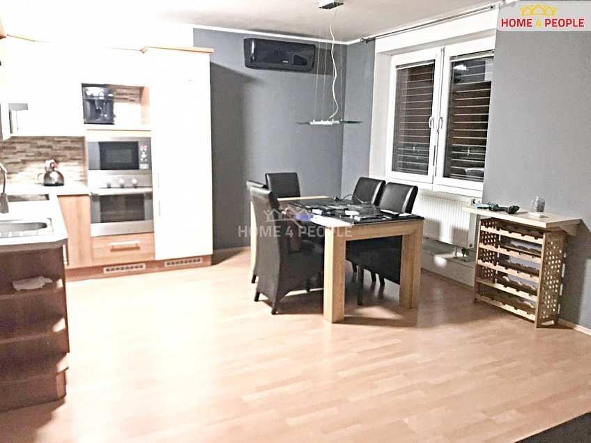 Pronájem bytu 3+kk 75 m^2 Blažovická, Brno 