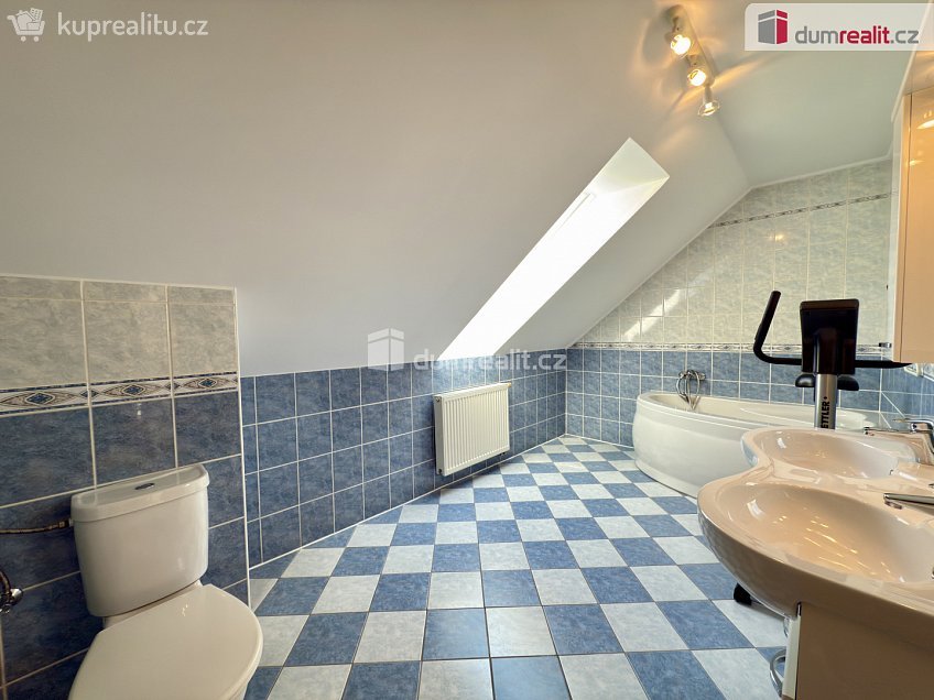 Prodej  rodinného domu 140 m^2 Potůčky, Potůčky 