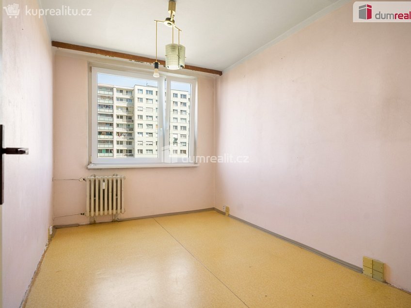 Prodej bytu 2+kk 45 m^2 Boloňská, Praha 15 