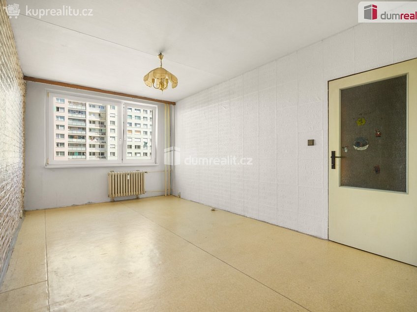 Prodej bytu 2+kk 45 m^2 Boloňská, Praha 15 
