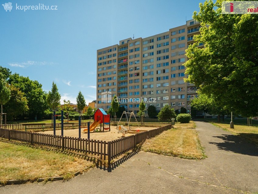 Prodej bytu 2+kk 45 m^2 Boloňská, Praha 15 