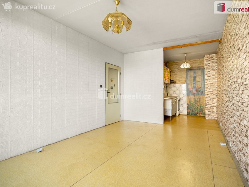 Prodej bytu 2+kk 45 m^2 Boloňská, Praha 15 