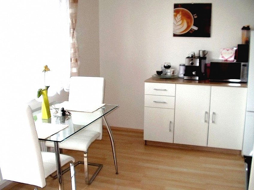 Pronájem bytu 1+1 43 m^2 U leskavy, Brno 62500