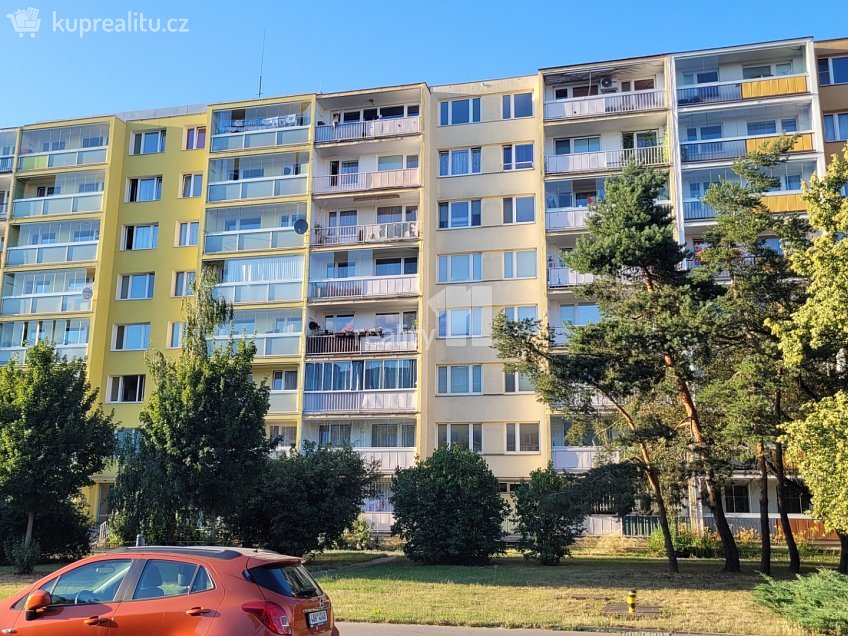 Pronájem bytu 2+kk 42 m^2 Novodvorská, Praha 4 