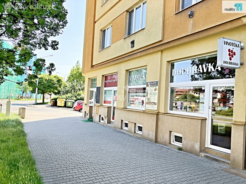 Pronájem  obchodních prostor 16 m^2 Habrmannovo náměstí, Plzeň 