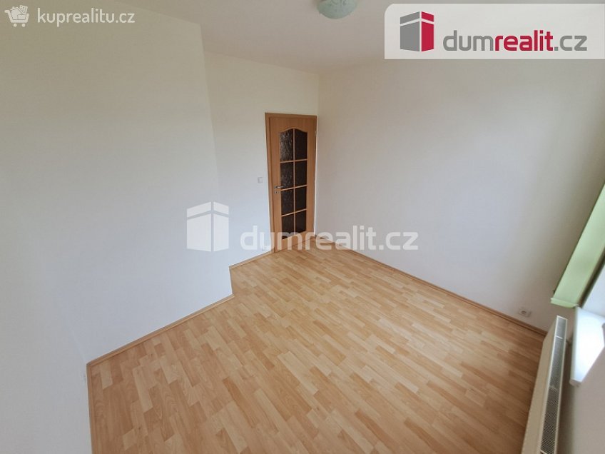 Pronájem bytu 4+kk 96 m^2 Na hlinách, Praha 8 