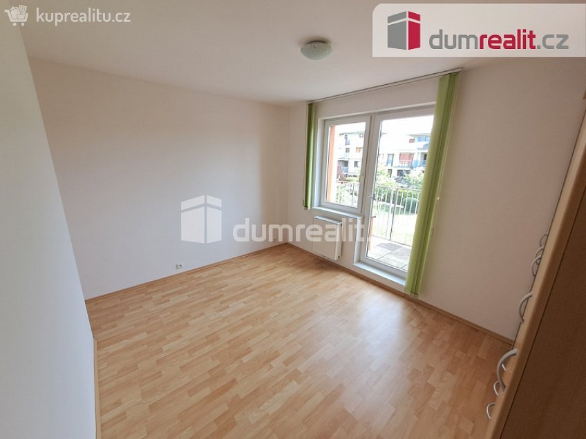 Pronájem bytu 4+kk 96 m^2 Na hlinách, Praha 8 