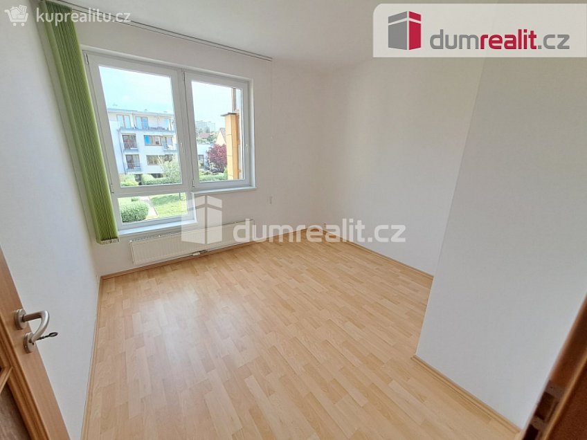 Pronájem bytu 4+kk 96 m^2 Na hlinách, Praha 8 