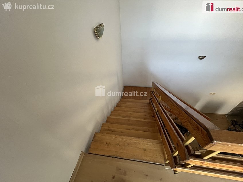 Prodej  rodinného domu 230 m^2 Věteřov, Věteřov 