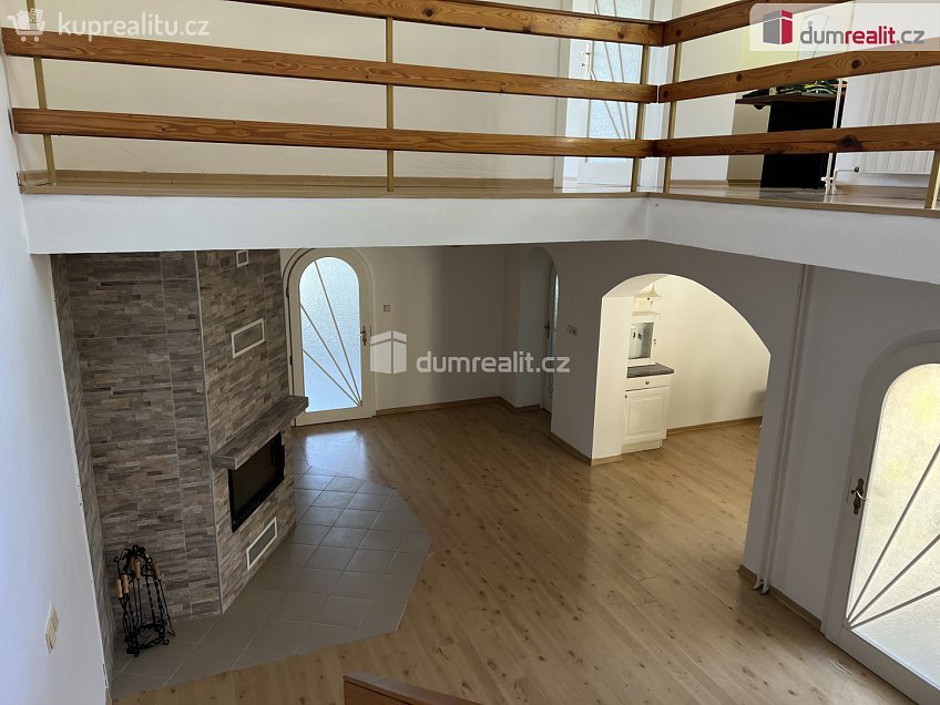 Prodej  rodinného domu 230 m^2 Věteřov, Věteřov 