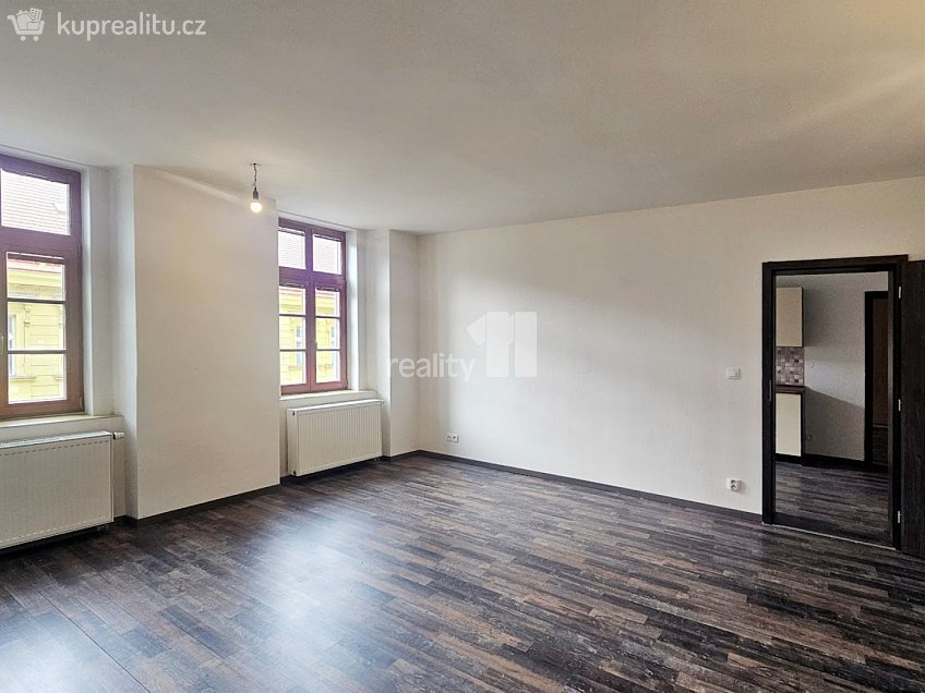Pronájem bytu 2+1 70 m^2 Kouřimská, Kolín 