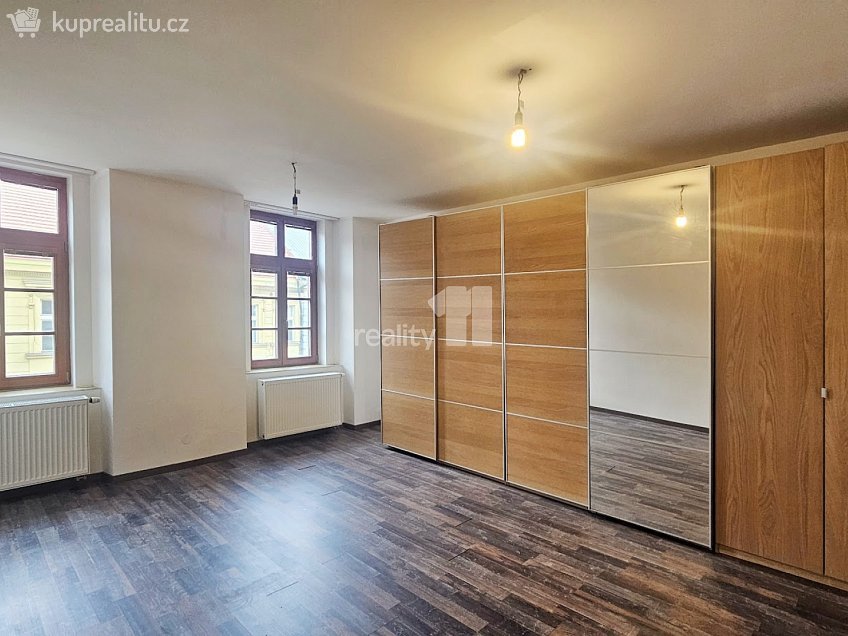 Pronájem bytu 2+1 70 m^2 Kouřimská, Kolín 