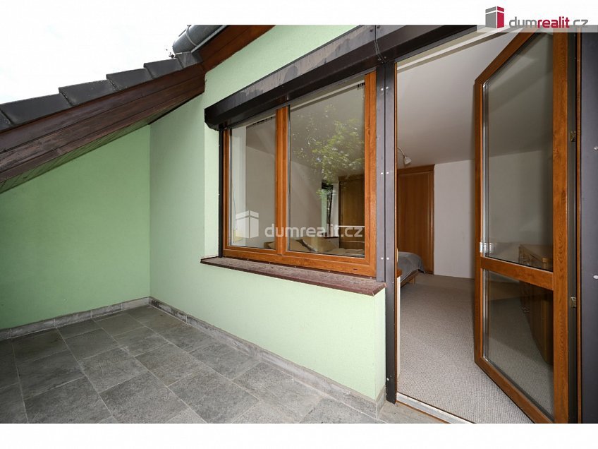 Prodej  rodinného domu 182 m^2 Souběžná, Dobřichovice 