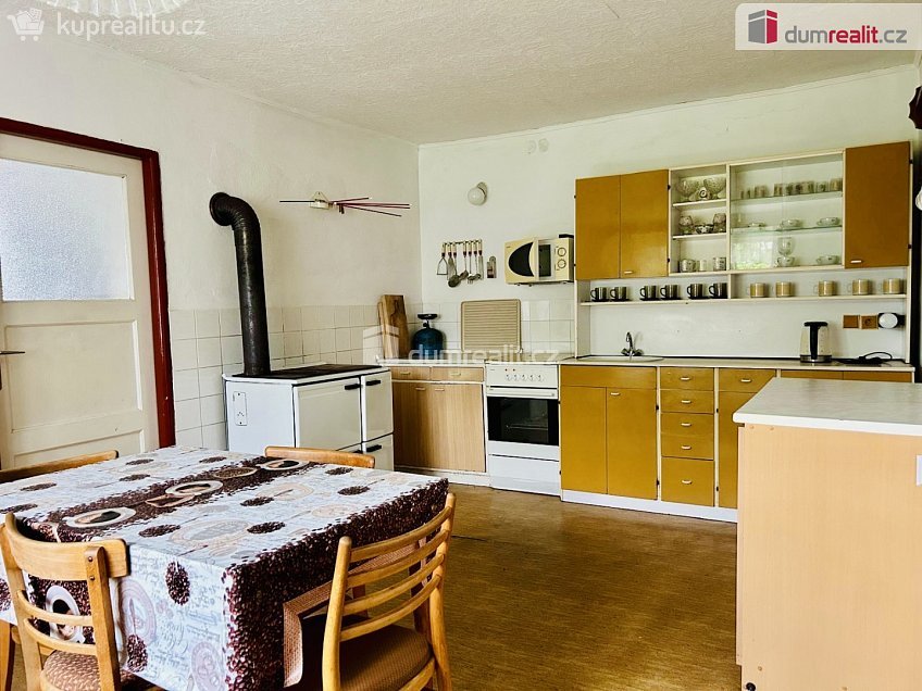 Prodej  rodinného domu 85 m^2 Bohdaneč, Bohdaneč 