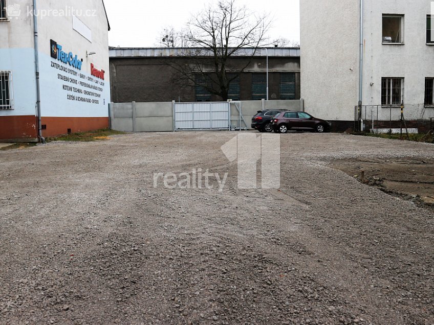 Prodej  komerční reality 1620 m^2 Rovná, Ostrava 