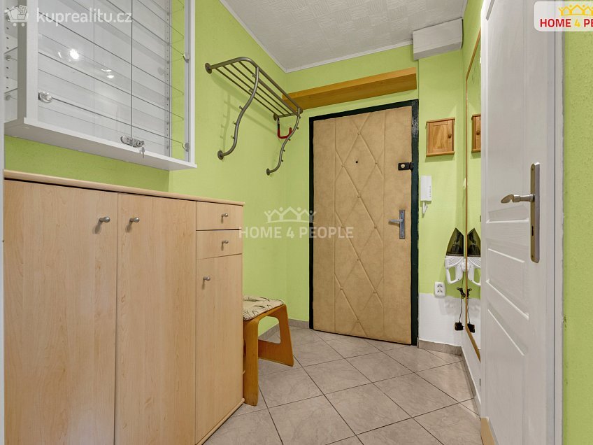 Prodej bytu 1+1 41 m^2 U Pentlovky, Praha 8 